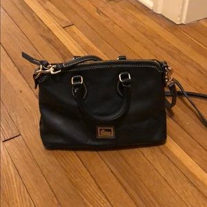 Dooney and Bourke cross body bag in black